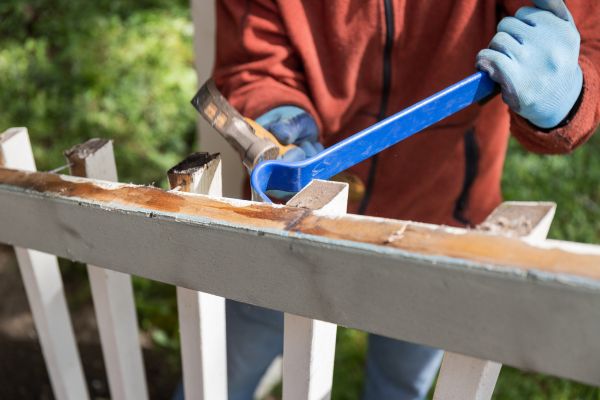 Cost of Deck Railing Replacement in Grand Blanc