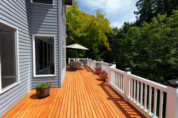 Cedar Deck Construction Service